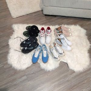 The Shoe Whisperer is Back!